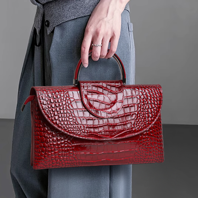 Leatherwork Embossing - Borsa da donna Aidrani in pelle