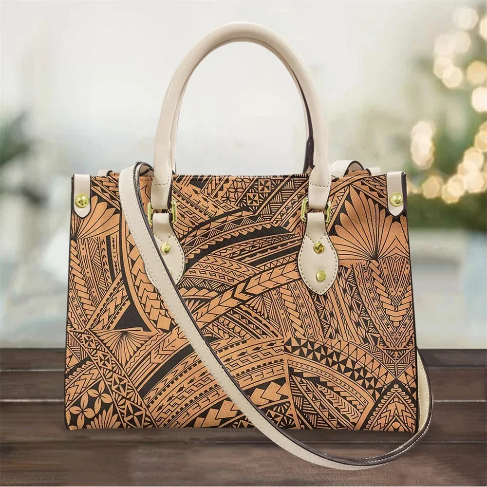 Borsa tote con stampa tatuaggi - Leatherwork Tattoo recensione e prezzo