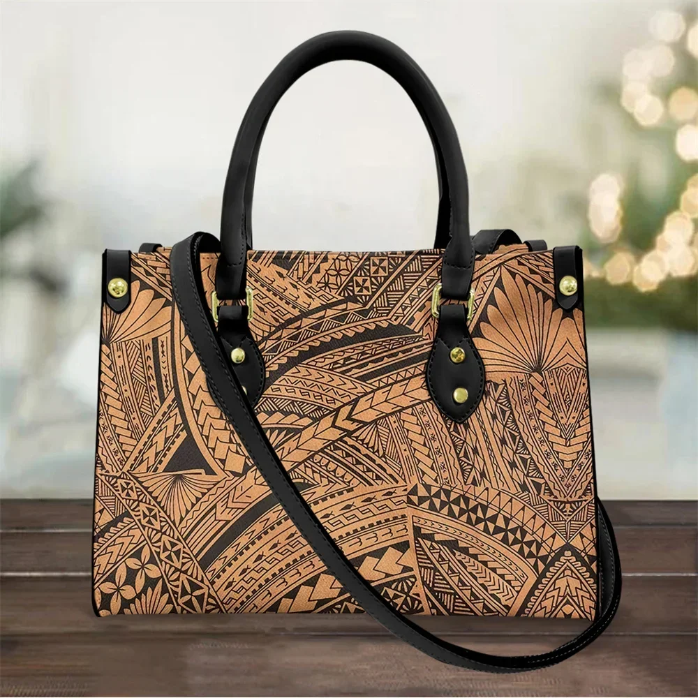 Borsa tote con stampa tatuaggi - Leatherwork Tattoo recensione e prezzo